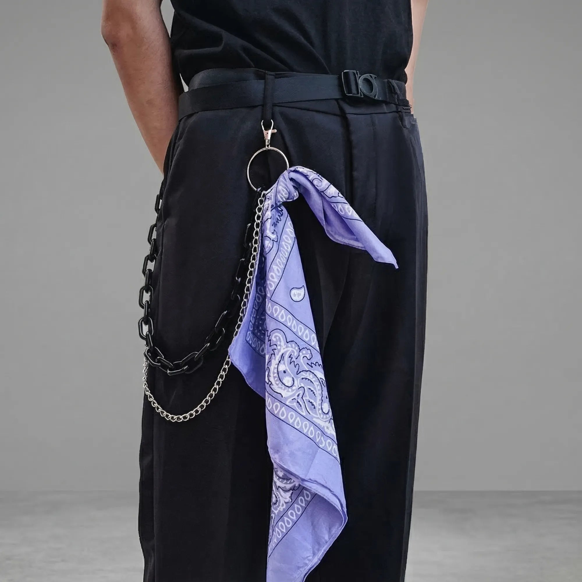 Cold Paisley Drip Chain Belt