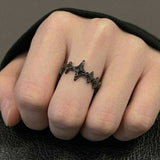 Cold Irregular Cross Star Ring — Y2K Crystal Edge