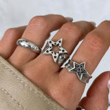 Cold Vintage Star Ring — Y2K Gothic Edge