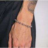 Cold Barbed Knot Thorn Bracelet